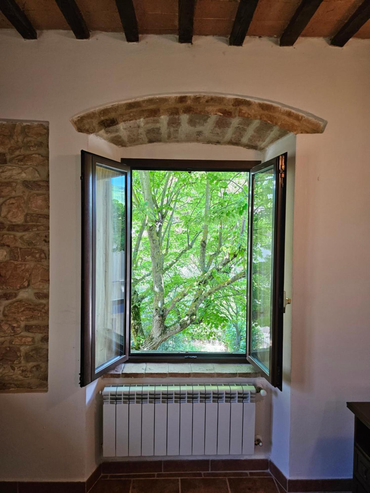 La Rosa Dei Venti - Country House Fossato di Vico Exteriör bild